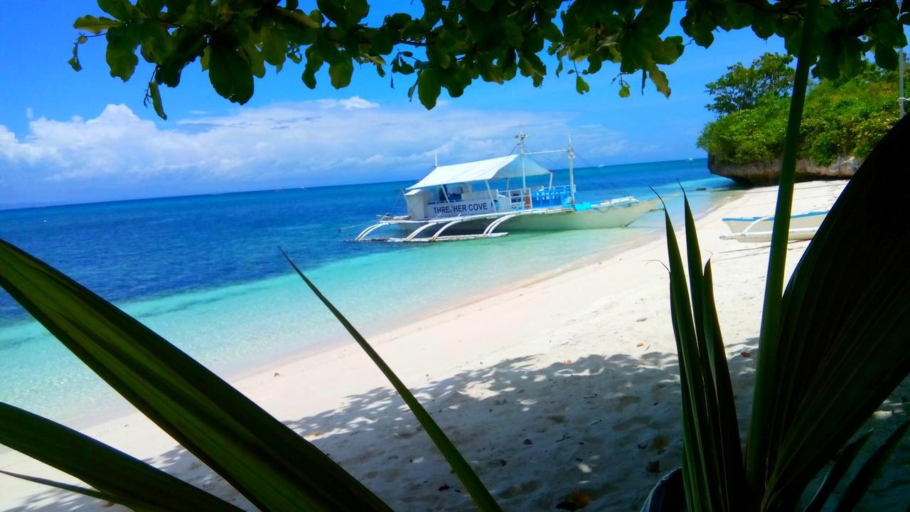 Thresher Cove Dive Resort 로곤 외부 사진